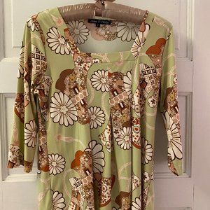 Patterned Business Casual Blouse
